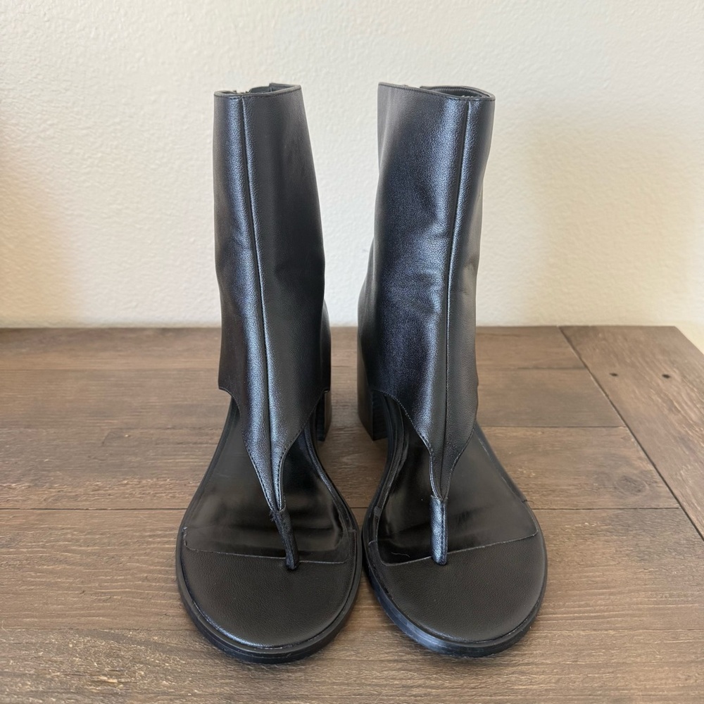 AZALEA WANG GRAYSON CHUNKY HEEL THONG SANDAL IN BLACK SIZE 9 - Picture 5 of 14